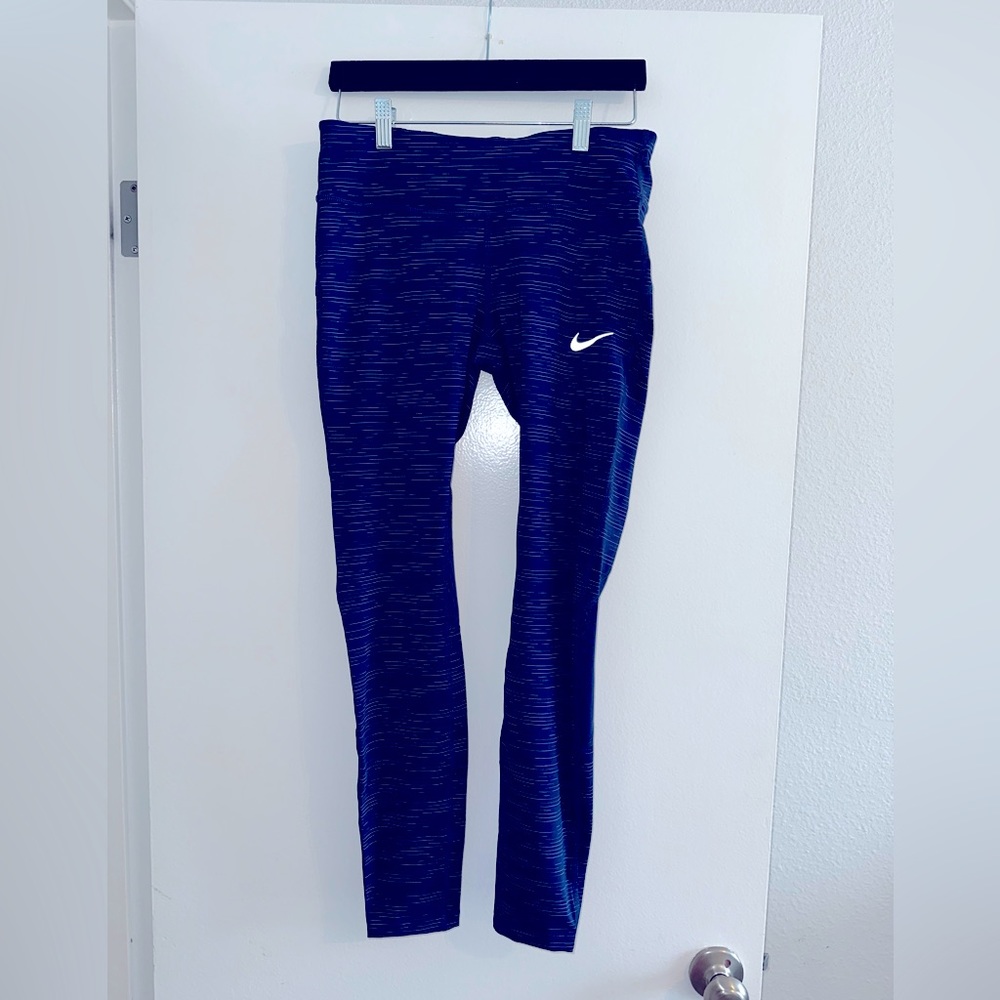 Women’s Nike dri fit leggings